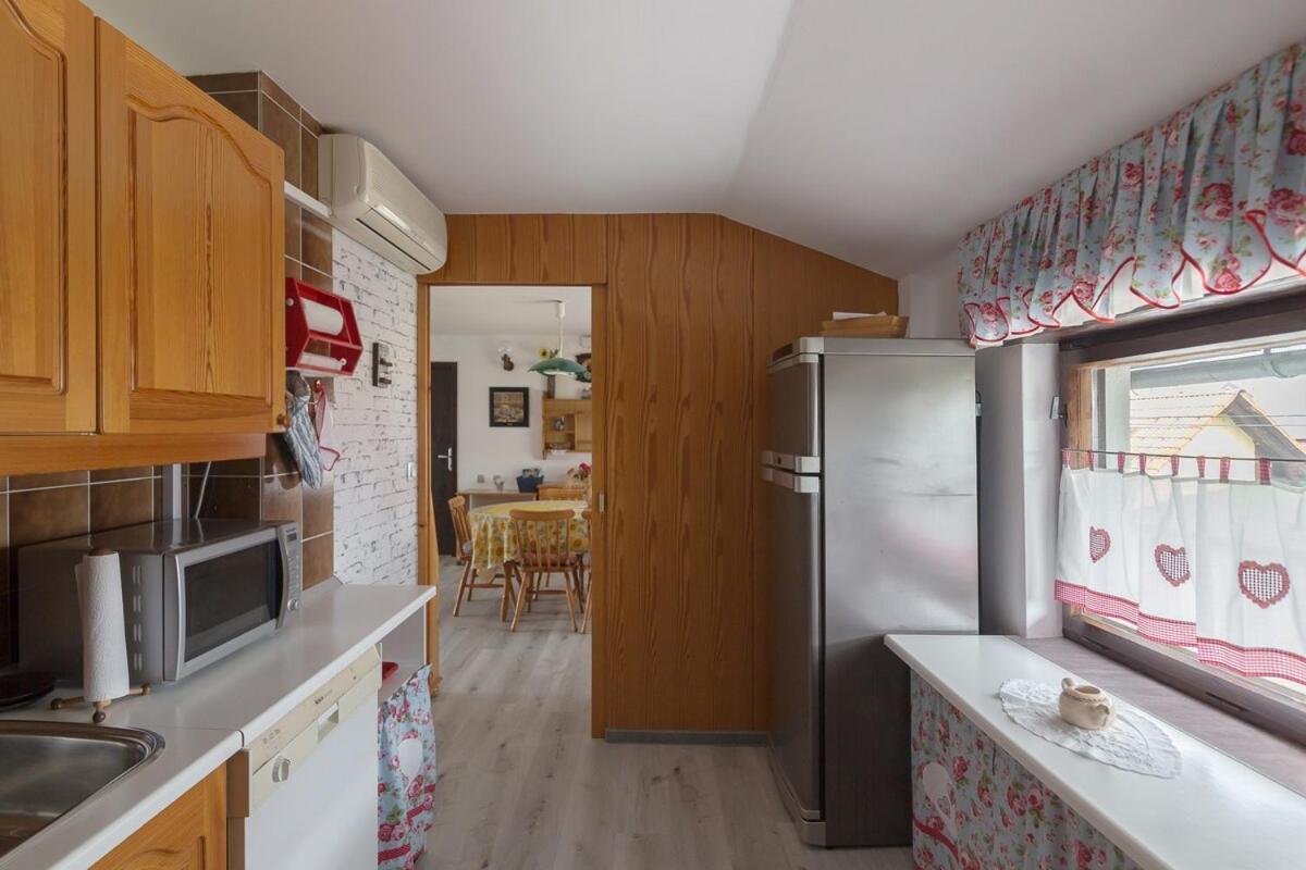 Family Apartment Nakiteya Λιουμπλιάνα Εξωτερικό φωτογραφία